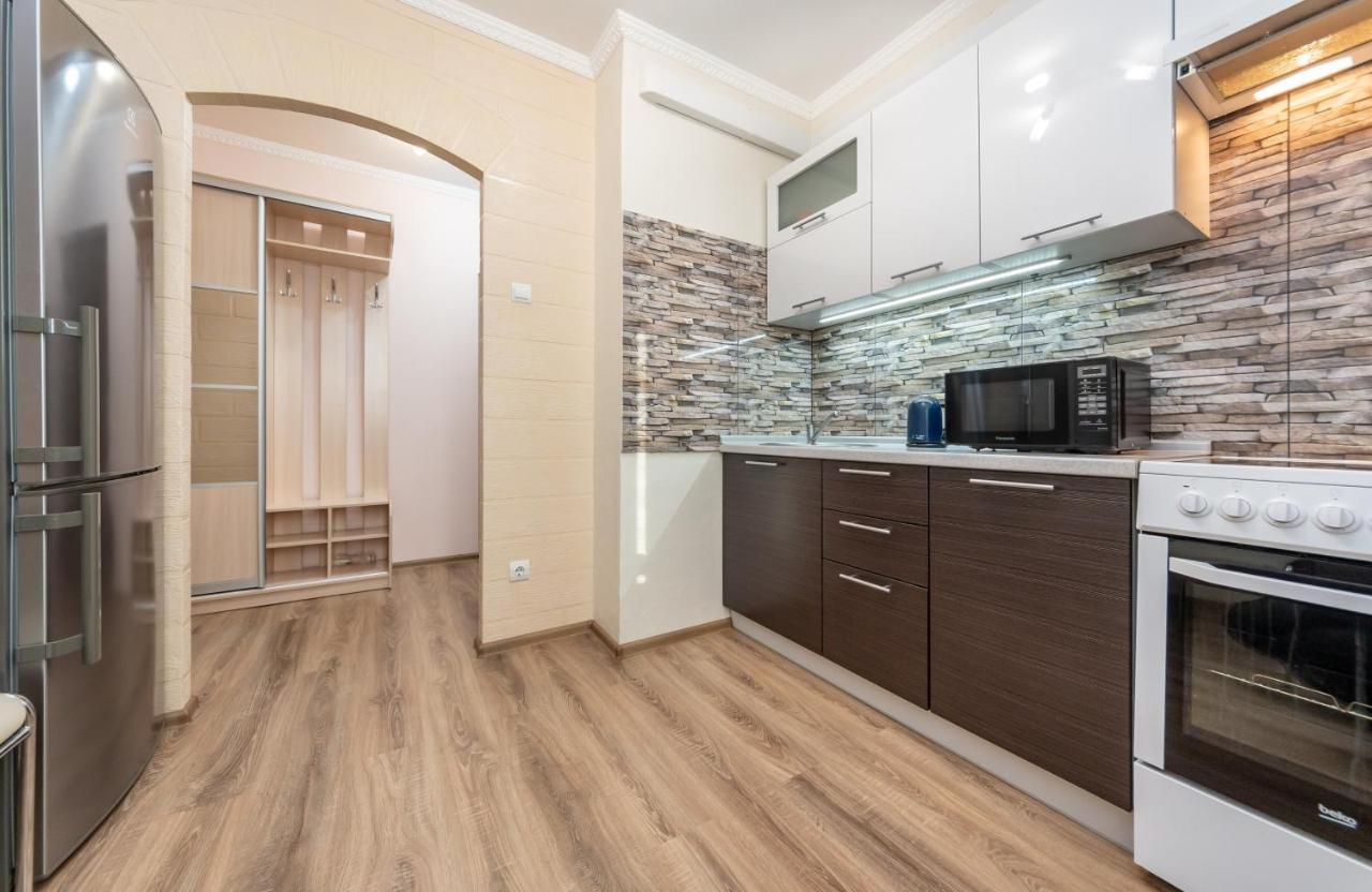 Осокорки Русовой 3 Lägenhet Kiev Exteriör bild